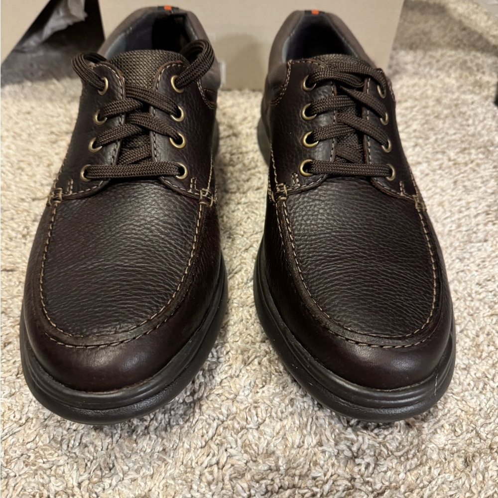 NEW Clarks Dark Brown Leather Oxfords